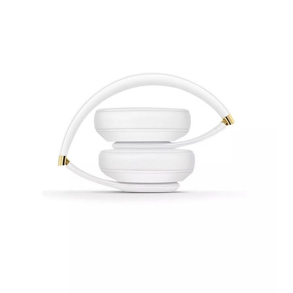 BEATS BY DRE STUDIO3 WHITE & GOLD WIRELESS NOISE CANCELLING HEADPHONES - Picture 2 of 6